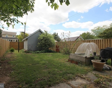 2417 Otis Street Ne - Photo Thumbnail 25