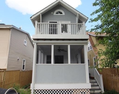 2417 Otis Street Ne - Photo Thumbnail 29