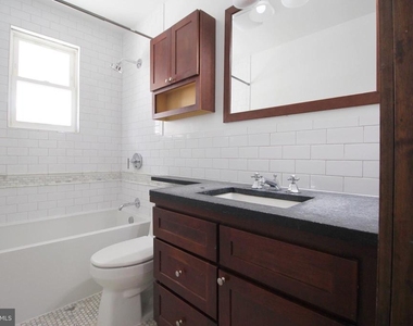 2417 Otis Street Ne - Photo Thumbnail 17