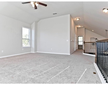 9802 Tanglemede St - Photo Thumbnail 24