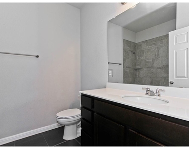 9802 Tanglemede St - Photo Thumbnail 28