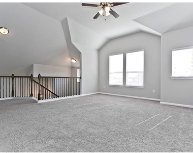 9802 Tanglemede St - Photo Thumbnail 22