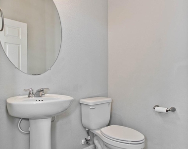 9802 Tanglemede St - Photo Thumbnail 19