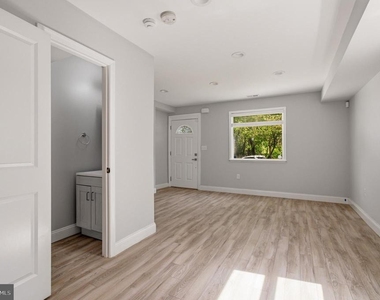 1527 Morris Road Se - Photo Thumbnail 10