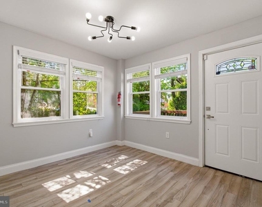 1527 Morris Road Se - Photo Thumbnail 11