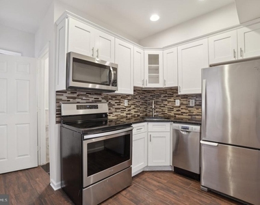 2241 Prout Street Se - Photo Thumbnail 6
