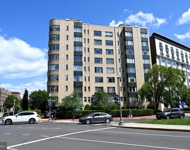 1 Scott Circle Nw - Photo Thumbnail 38