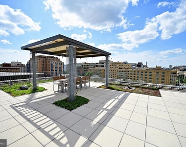 1 Scott Circle Nw - Photo Thumbnail 14