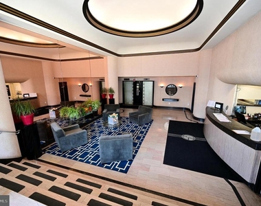 1 Scott Circle Nw - Photo Thumbnail 34