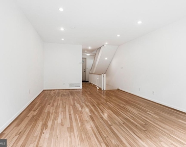 206 G Street Sw - Photo Thumbnail 36