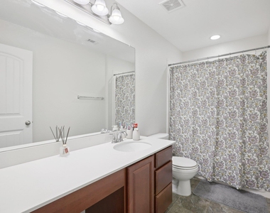 132 Brittany Ln - Photo Thumbnail 19