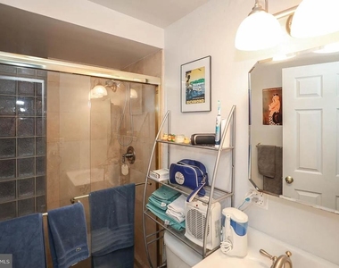 1451 W Street Nw - Photo Thumbnail 5