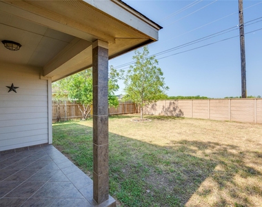 2408 Elara Dr - Photo Thumbnail 11