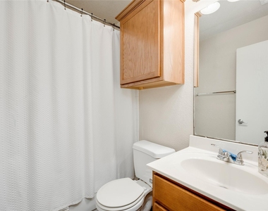 2408 Elara Dr - Photo Thumbnail 10