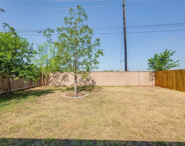 2408 Elara Dr - Photo Thumbnail 13
