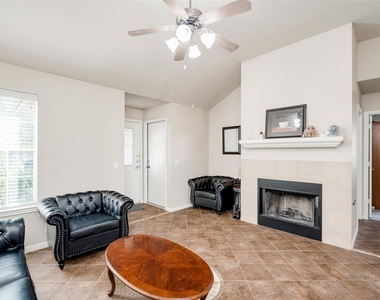 2408 Elara Dr - Photo Thumbnail 2