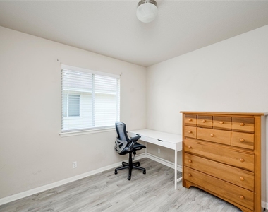 2408 Elara Dr - Photo Thumbnail 9