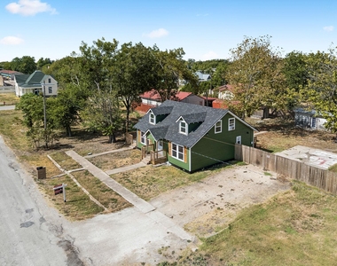 223 Nw Front St - Photo Thumbnail 36