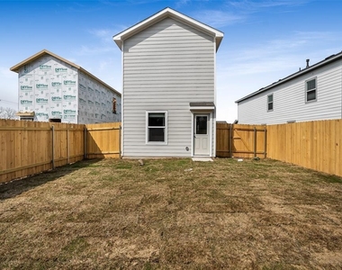 61 Trinity Cir - Photo Thumbnail 13