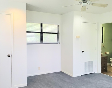 1052 Hidden Hills Dr - Photo Thumbnail 6