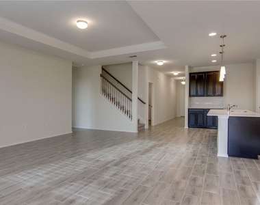 6621 Hartlage St - Photo Thumbnail 10