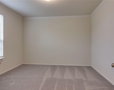 6621 Hartlage St - Photo Thumbnail 6