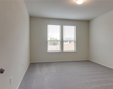6621 Hartlage St - Photo Thumbnail 16