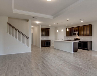 6621 Hartlage St - Photo Thumbnail 9