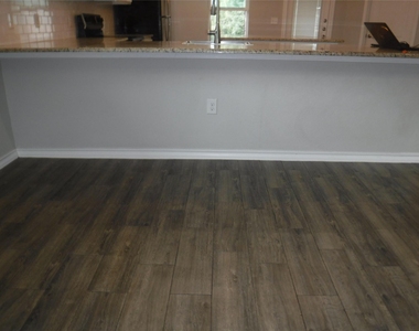 1506 Packsaddle Trl - Photo Thumbnail 3
