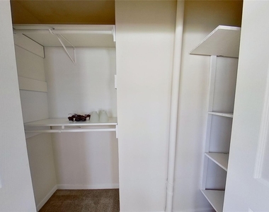 205 E 2nd St - Photo Thumbnail 30