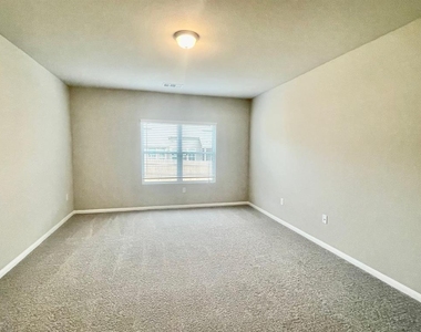 6708 Covina Ln - Photo Thumbnail 7