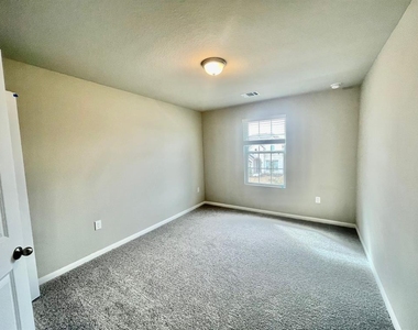 6708 Covina Ln - Photo Thumbnail 15