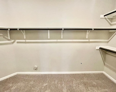 6708 Covina Ln - Photo Thumbnail 10
