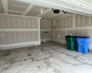 6708 Covina Ln - Photo Thumbnail 20