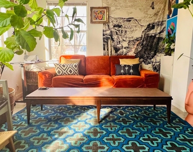 2203 N Plains Ave - Photo Thumbnail 7