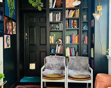 2203 N Plains Ave - Photo Thumbnail 6