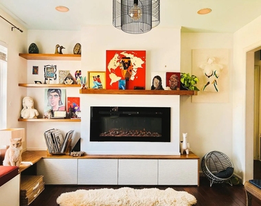 2203 N Plains Ave - Photo Thumbnail 1