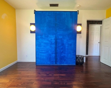 2203 N Plains Ave - Photo Thumbnail 17