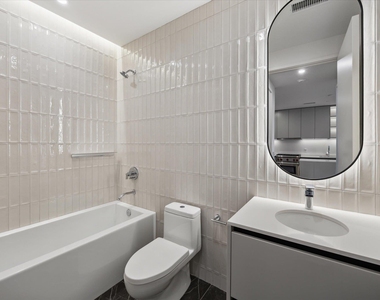 610 Davis St - Photo Thumbnail 13