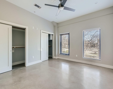 3523 Gonzalez St - Photo Thumbnail 6