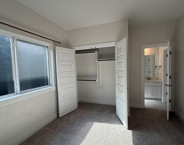 6414 Cowman Way - Photo Thumbnail 18
