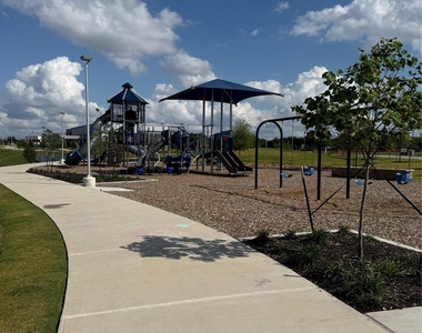 6414 Cowman Way - Photo Thumbnail 38