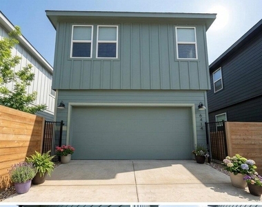 6414 Cowman Way - Photo Thumbnail 13