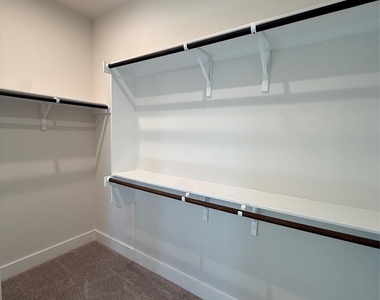 6414 Cowman Way - Photo Thumbnail 7