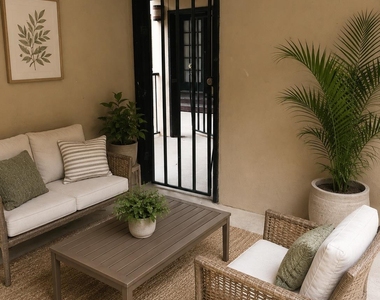 2110 Rio Grande St - Photo Thumbnail 13