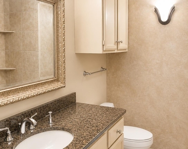 2110 Rio Grande St - Photo Thumbnail 9