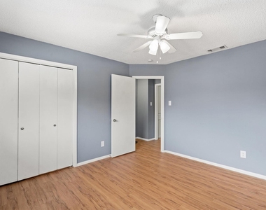 3415 Menchaca Road - Photo Thumbnail 8