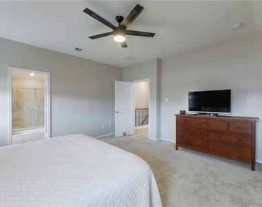 205 Tordesillas Dr - Photo Thumbnail 15