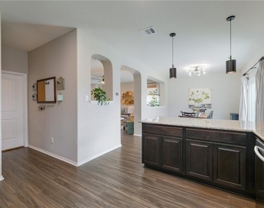 205 Tordesillas Dr - Photo Thumbnail 16
