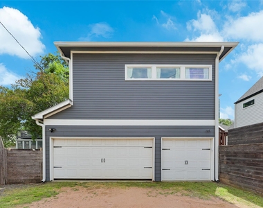 904 Willow St - Photo Thumbnail 18